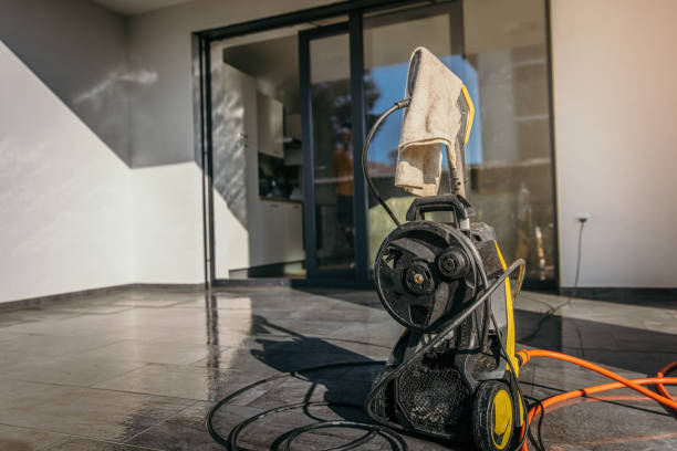 Best Warehouse Cleaning  in Roosevelt Park, MI